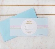 Voucher w wersji papierowej.