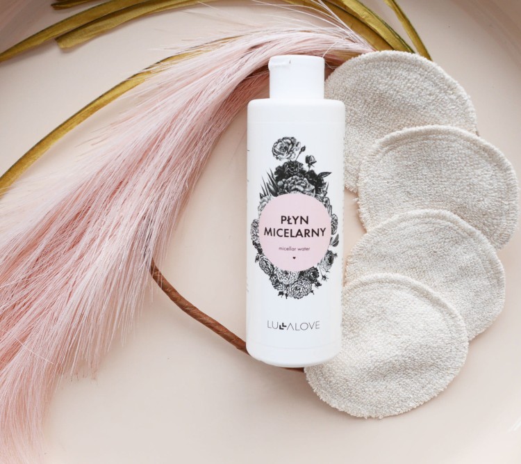 Płyn micelarny, płatki kosmetyczne