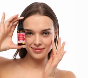 Rozkoszne serum przeciwstarzeniowe do twarzy