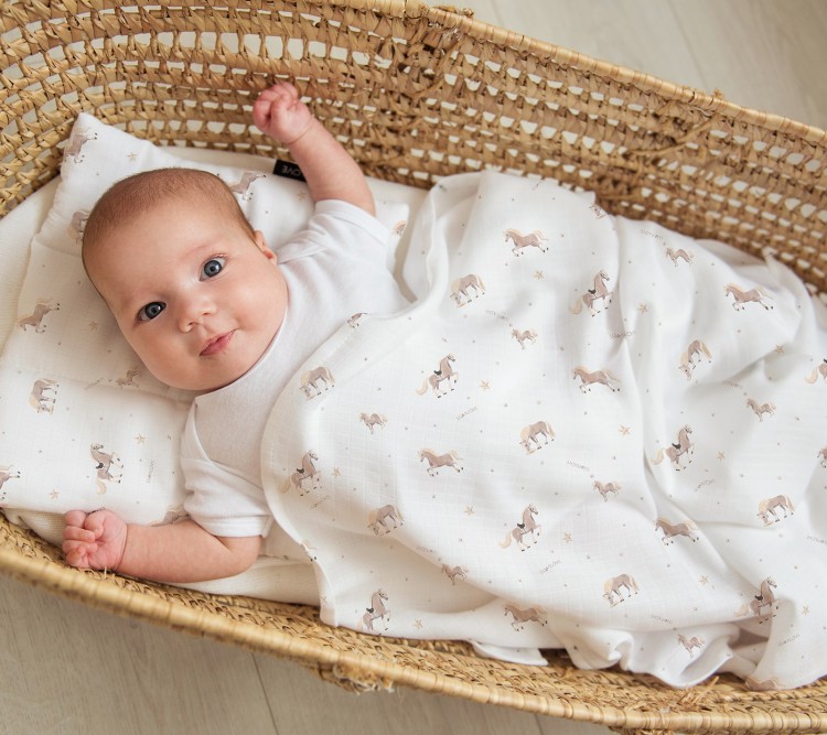 Otulacz i poduszka z serii Konie