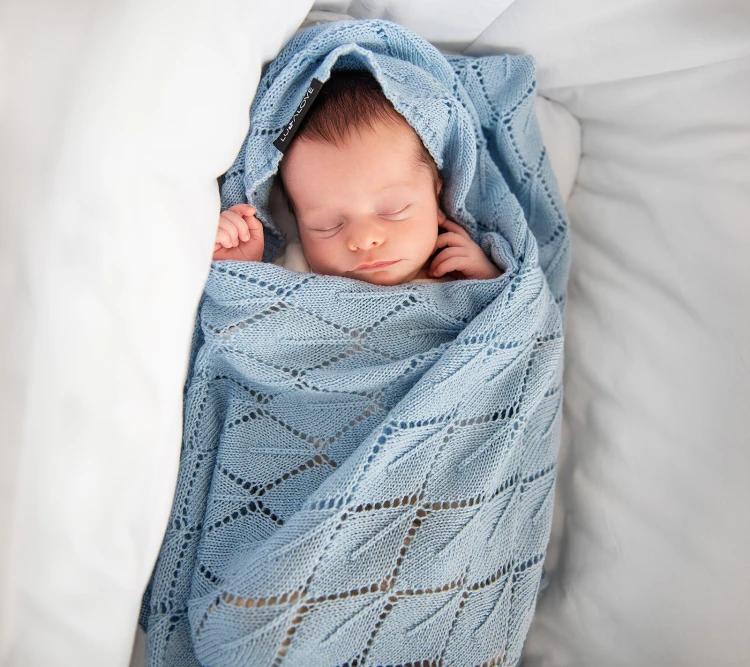 Kocyk z 100% wełny merino baby blue