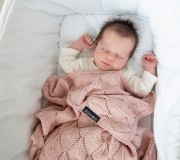 kocyk z 100% wełny merino pudrowy róż